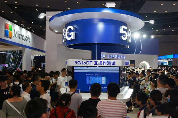 เหตุใดหัวเหว่ยจึงอยู่รอด (1)