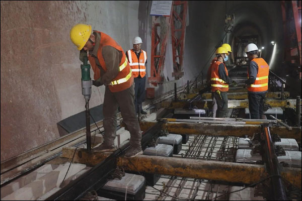 อุโมงค์ทางรถไฟต้าหลี่-รุ่ยลี่ ช่องทาง​จีน-เมียนมา เชื่อมต่อกันสำเร็จ