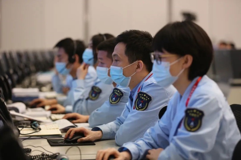 ‘นิ้วทองควบคุมระยะไกล’: ผู้ใกล้ชิดยานอวกาศระหว่างฟ้ากับดินที่สุด