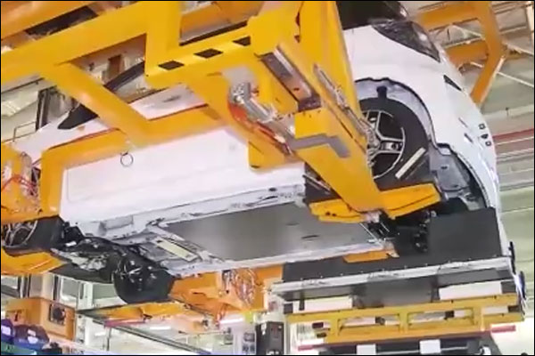 เศรษฐกิจอุตสาหกรรมของจีนฟื้นฟูการเติบโตอย่างต่อเนื่อง