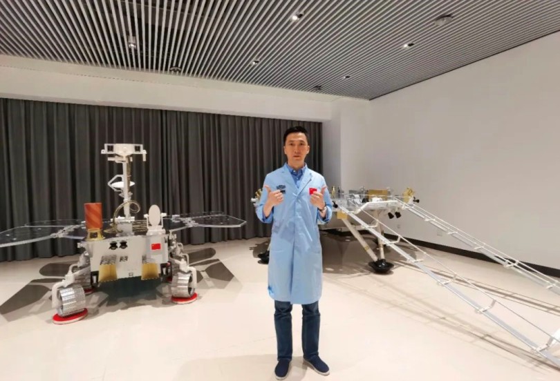 ‘นิ้วทองควบคุมระยะไกล’: ผู้ใกล้ชิดยานอวกาศระหว่างฟ้ากับดินที่สุด