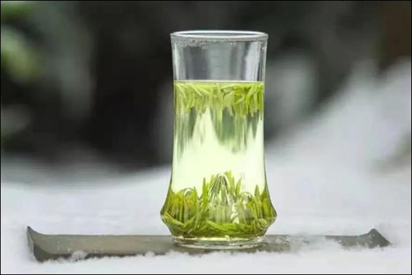 จีนพัฒนาอุตสาหกรรมท้องถิ่นมณฑลเสฉวนส่งออกชาเขียว